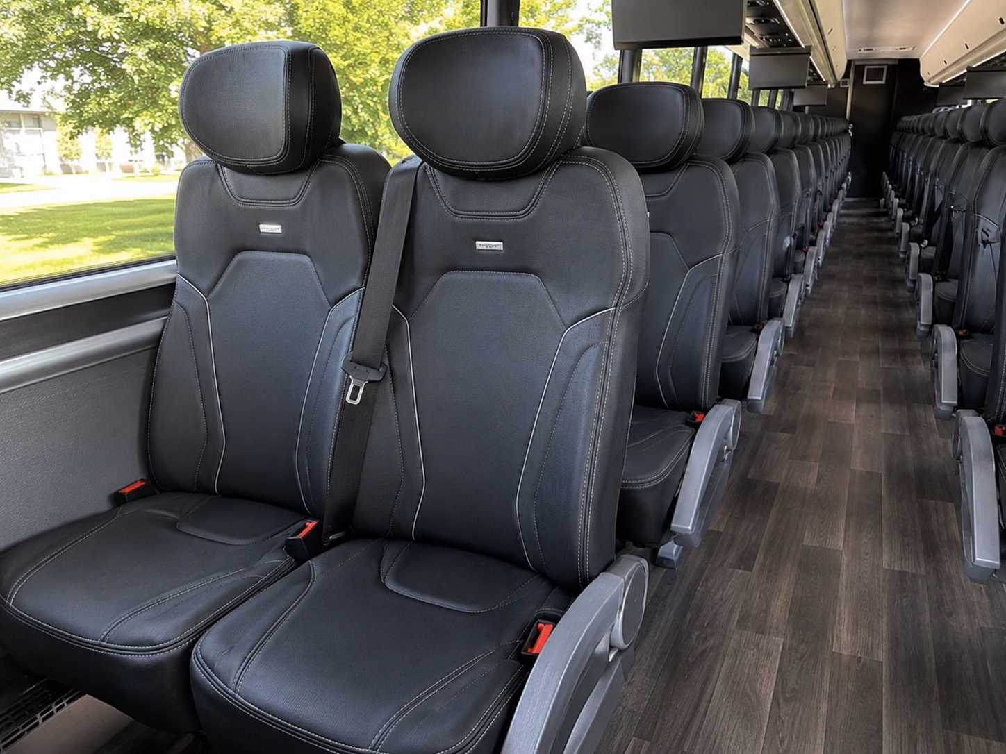 st petersburg historic tour bus rentals