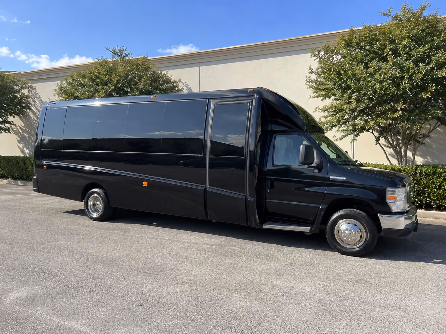 why book winery and brewery tours through stpetersburgshuttlebusrentals com